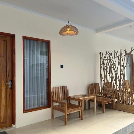 Sukha Homestay Kuta  Exterior photo